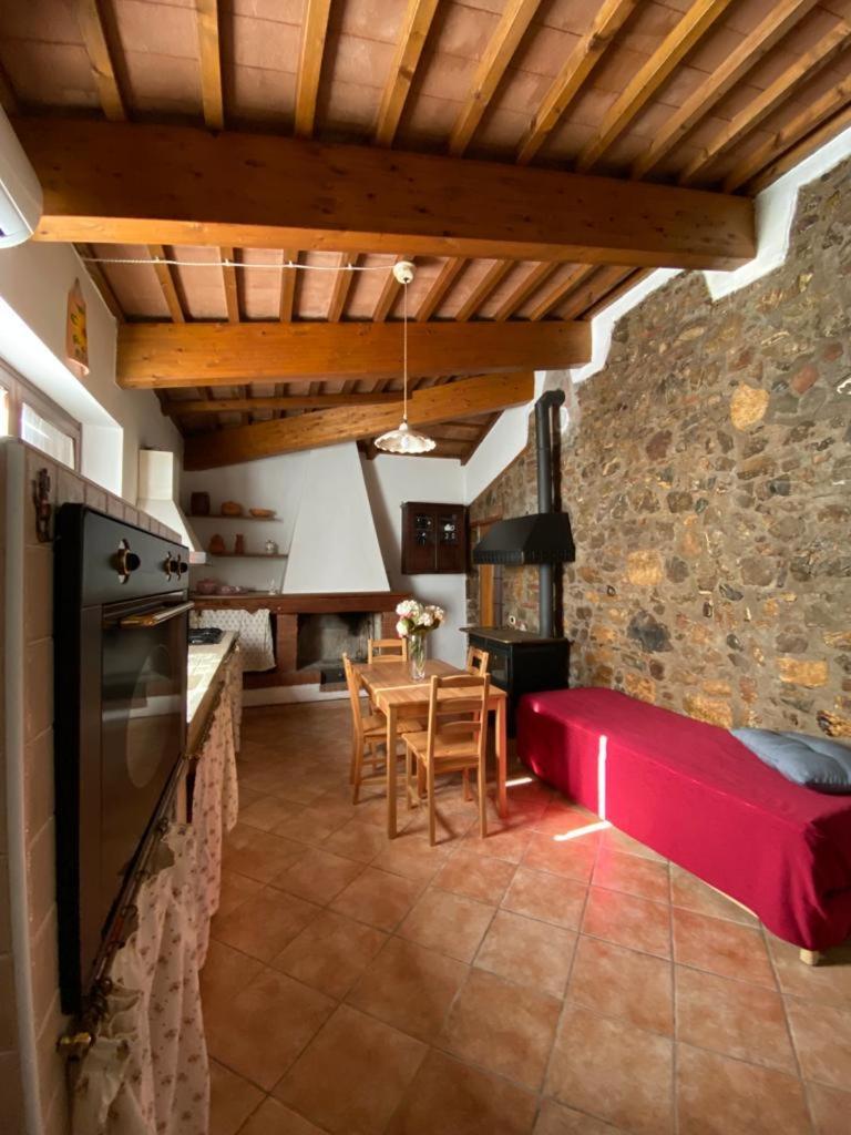 Agribike Agriturismo Poggio Rossino Гаворрано Экстерьер фото