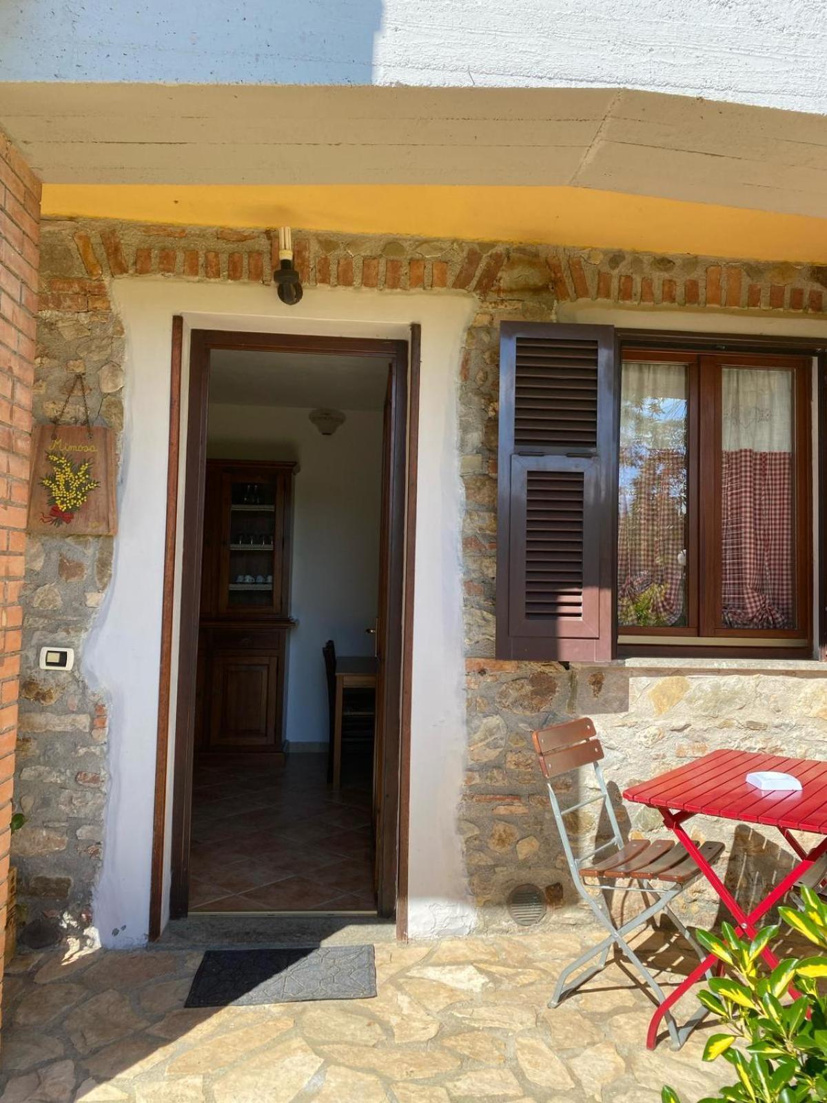 Agribike Agriturismo Poggio Rossino Гаворрано Экстерьер фото